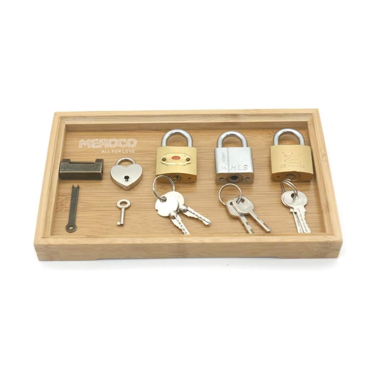 Montessori MEROCO Lock and Key Set