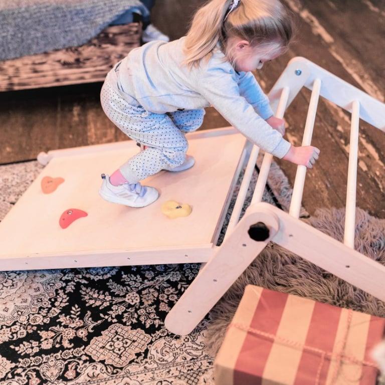 Montessori Family SCL ZUZU Climbing Triangle With Ramp Natural Not Painted