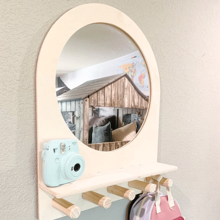 Montessori Bush Acres Blaire Montessori Entry Mirror With Hooks