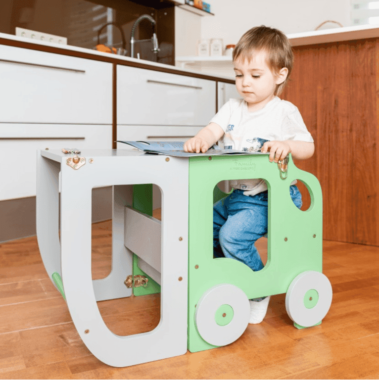 Family SCL Car Toddler Tower Green/Gray