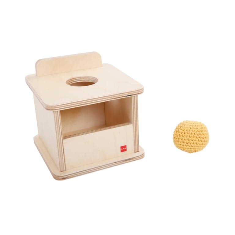 GAM Montessori Imbucare Box With Knit Ball