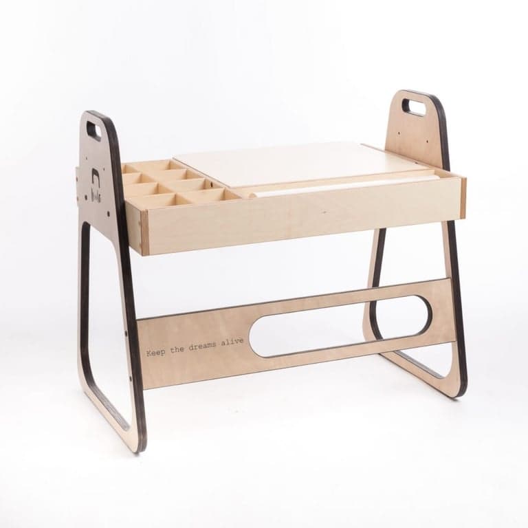 Luula Julle Art Table