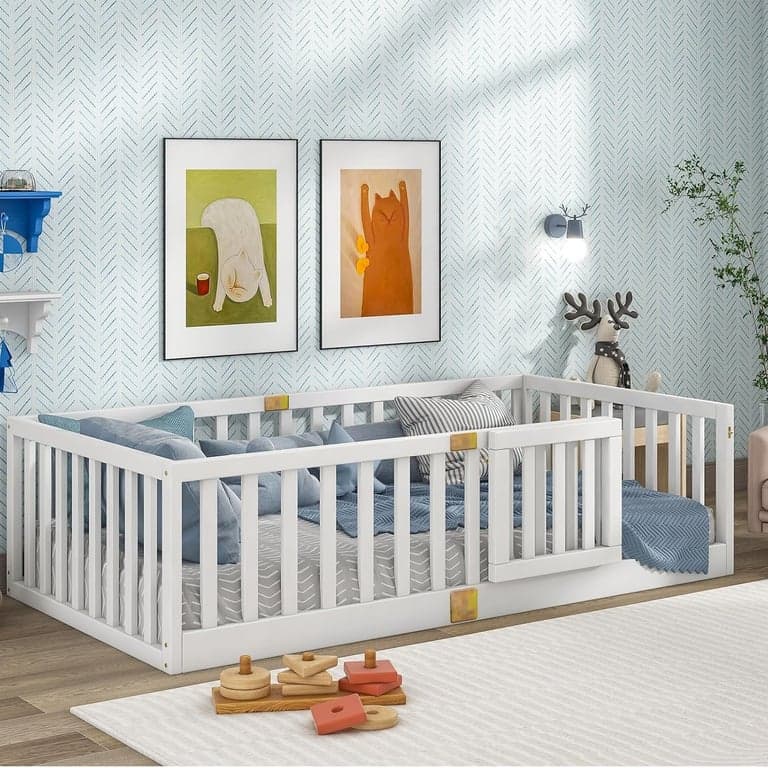 Tatub Single Floor Bed With Rails, Door, and Slats White