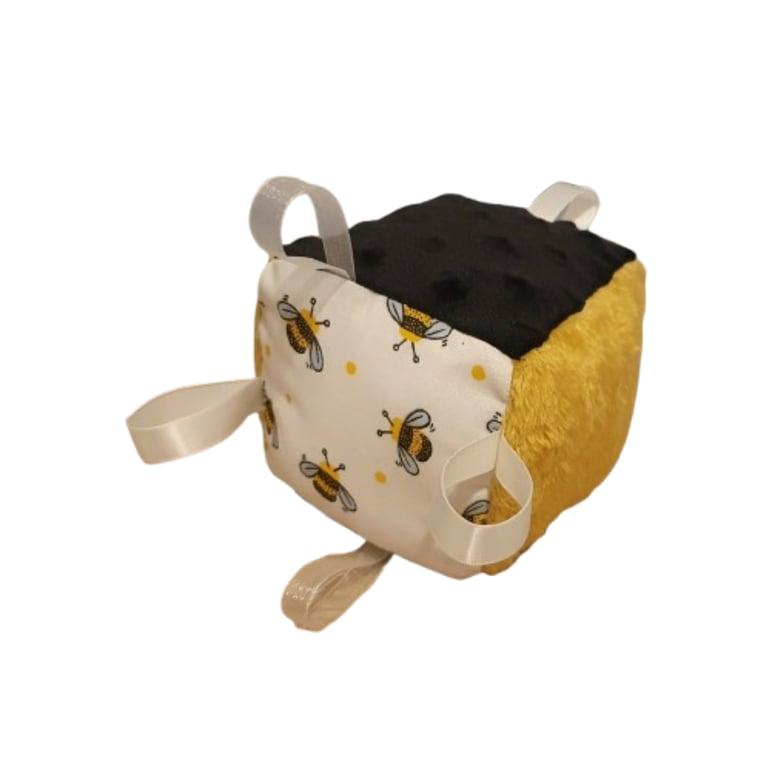 Montessori Buzzin Blankets Cube Rattle Toy Yellow Plush Fleece